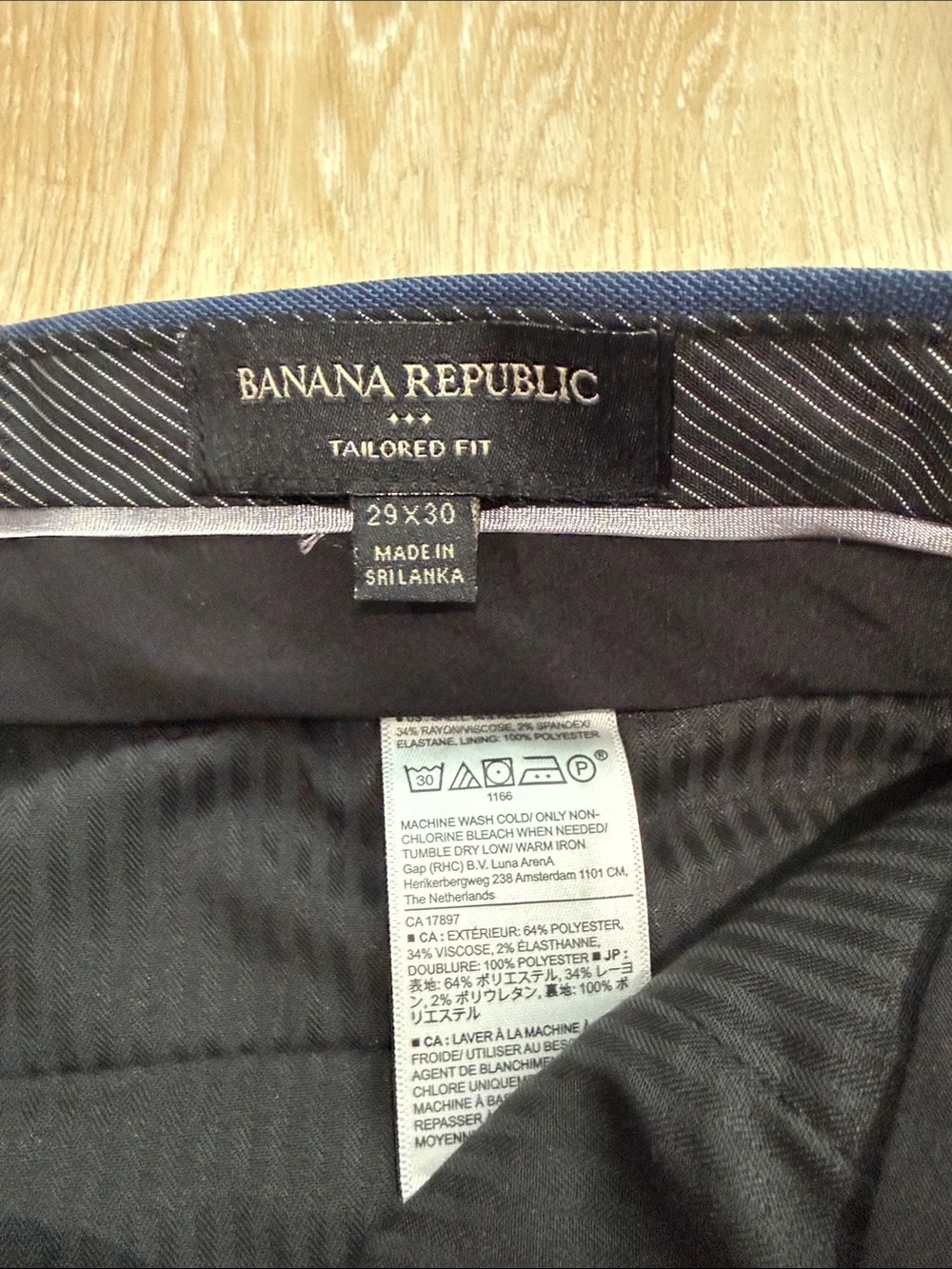Banana Republic Men’s Classic Navy Dress Pants 29x30; Tailored Fit